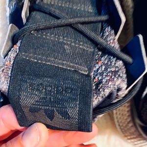 Men’s slightly worn Adidas track shoes.